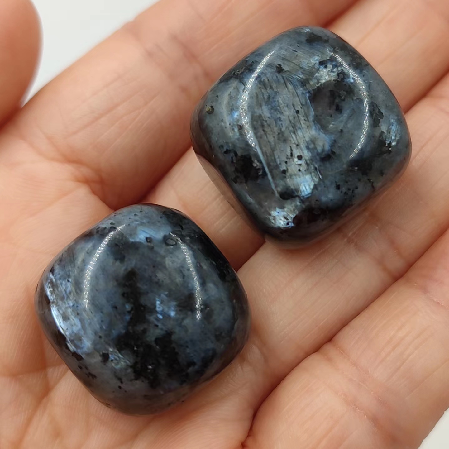 Natural Larvikite Tumbled Ston – Bonsai Rock Garden recenzja i cena